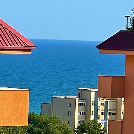 Apartamento Con Piscina Y Gran Terraza Con Vistas - Muy Cerca De La Playa, El Centro Y La Estacion Apartamento Vilassar De Mar Exterior foto